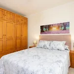 El Faro Appartement *