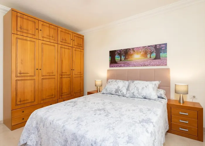 El Faro Apartament *